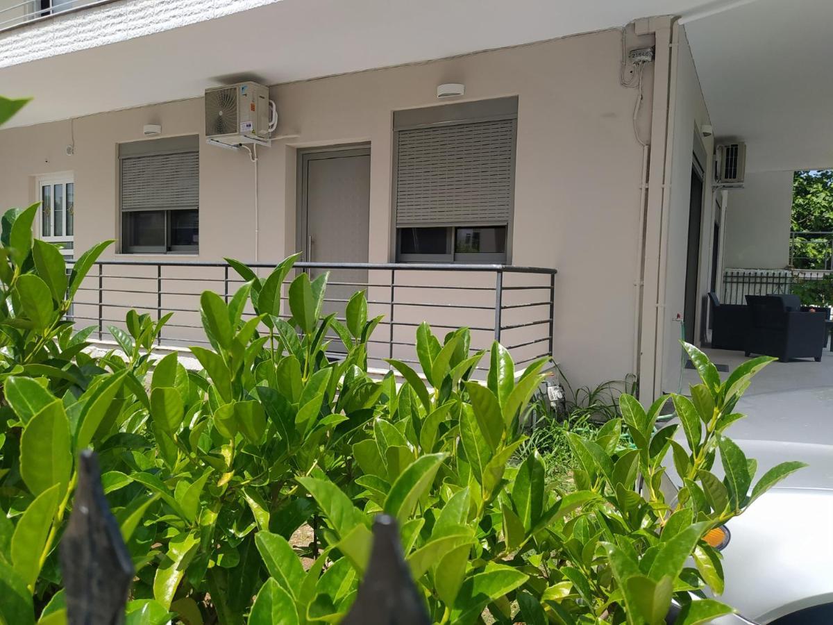 Sea Horizon Suites Chalkís エクステリア 写真