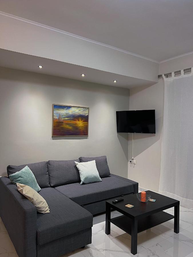 Sea Horizon Suites Chalkís エクステリア 写真